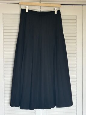 Suzanne Rae Black Wool Midi Pleated Skirt Fully Lined & Warm Size 4
